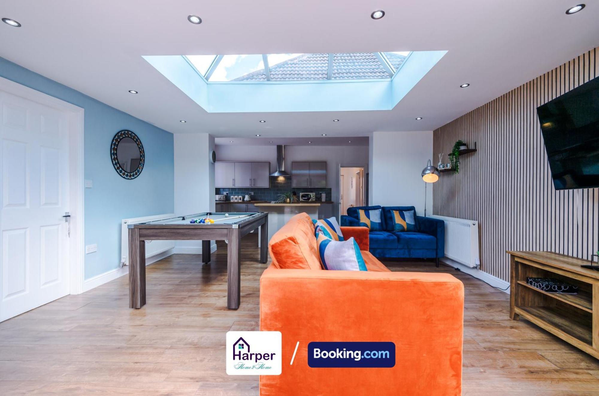 Spacious Detached Bungalow By Harperletting Short Lets & Serviced Accommodation Buckely With Pool Table & Driveway Buckley エクステリア 写真